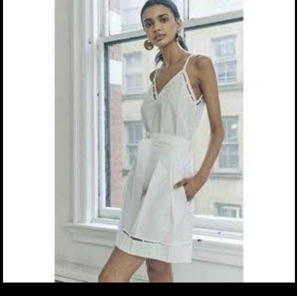 Sz 4 NWT $350 Edun top